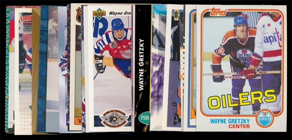 HOC (25) Assorted Wayne Gretzky Cards