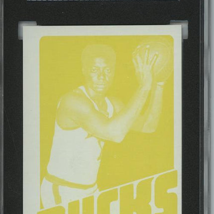 1972 Topps #25 Oscar Robertson 9 card progressive proof. 10a
