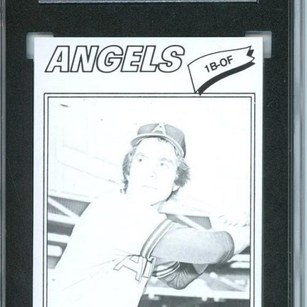 1977 Topps #592 Dan Briggs 9 card progressive proof. 31a
