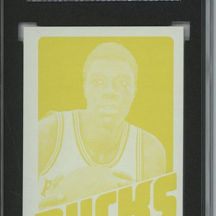 1972 Topps #4 Curtis Perry 9 card progressive proof. 64a