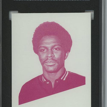 1972 Topps #27 Charlie Davis 9 card progressive proof. 27a